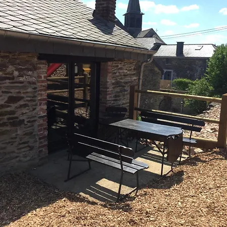 Ecologique 14 Pers. A Taverneux - Σπίτι διακοπών Houffalize