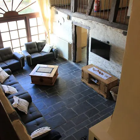 Holiday home Ecologique 14 Pers. A Taverneux -